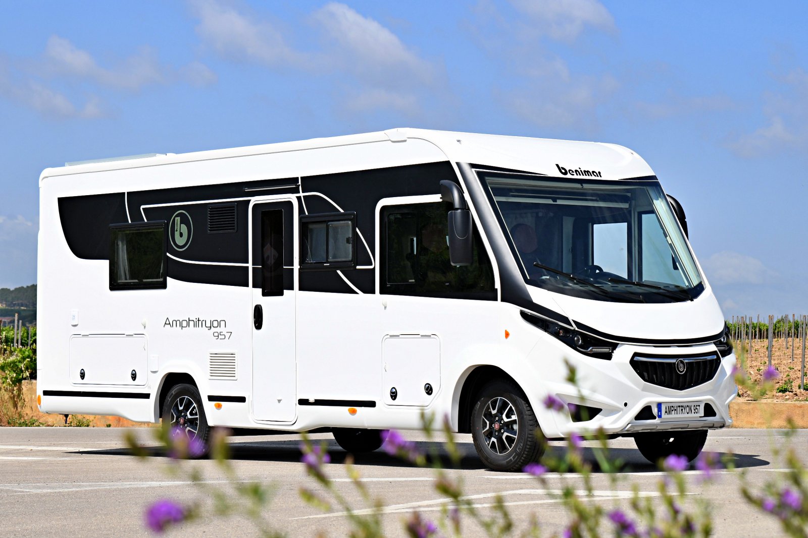 2020 Benimar Amphitryon 957 01